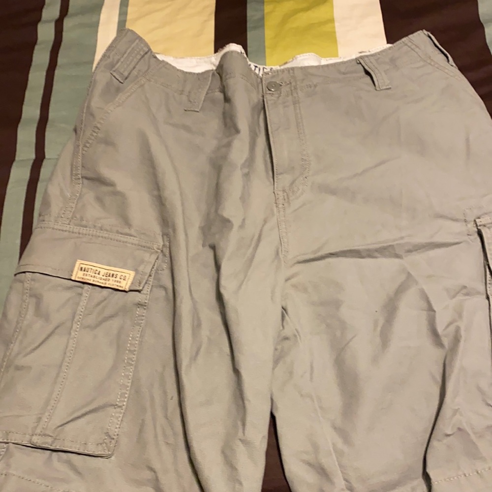 Green nautical cargo shorts